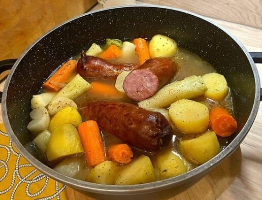Saucisse de Morteau potee Saucisse de Morteau potee